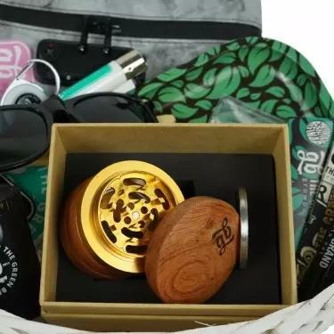 Raucherpaket GB für dieses Weihnachten - GB The Green Brand
