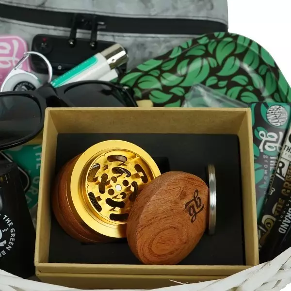 Raucherpaket GB für dieses Weihnachten - GB The Green Brand