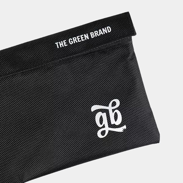 CBD-Blüten Outdoor 25 g + GB geruchsdichte Tasche Detail