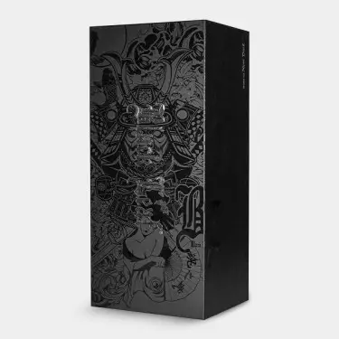 Bong con Maleta Ronin y Geisha Black Leaf caja