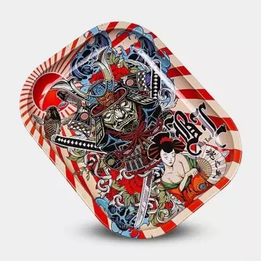 Bong con Maleta Ronin y Geisha Black Leaf bandeja