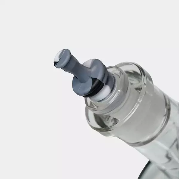 Bong con Maleta Ronin y Geisha Black Leaf dabber