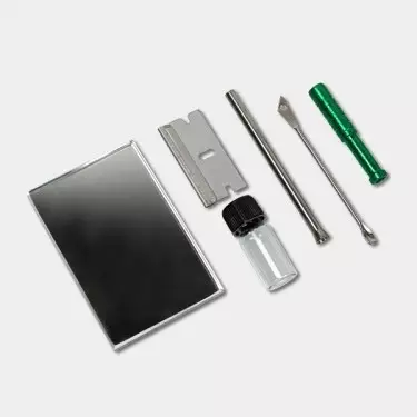 Schnupfset für Substanzen mit schwarzem Futteral - Günstig Grow