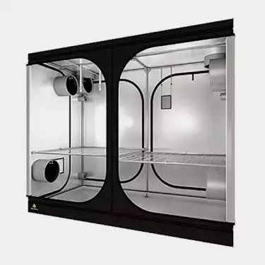 Dark Room Wide Schrank von Secret Jardin - Günstig Wachsen