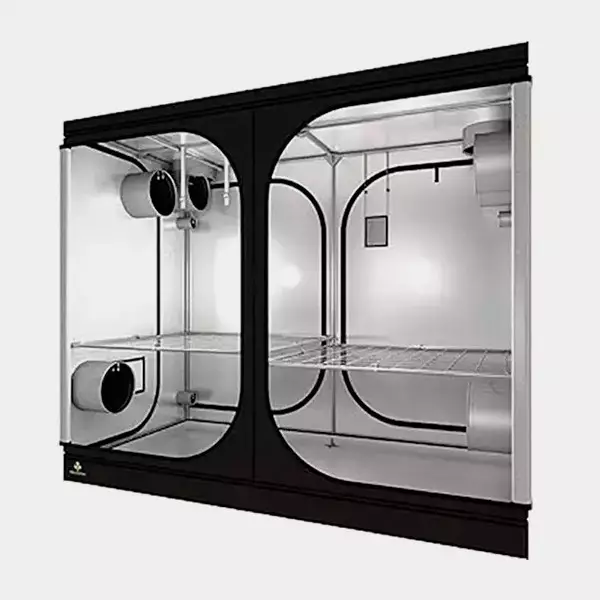 Dark Room Wide Schrank von Secret Jardin - Günstig Wachsen