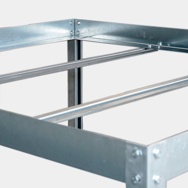 Tablettstütze – Detail der Anzuchttischbeine