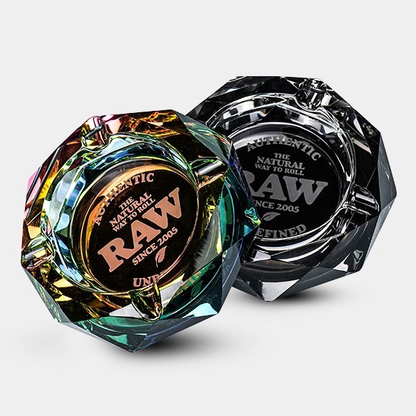 View RAW Kristall Aschenbecher Rainbow und Darkside - GB The Green Brand