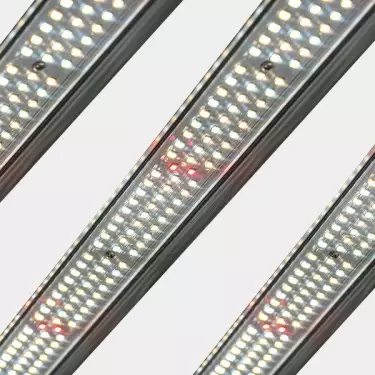 Dimmbares LED-System 720W PRO MAX GB Lighting LED-Detail