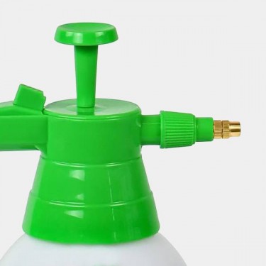 Wassersprüher mit Vorverdichtung 2 l - GB The Green Brand