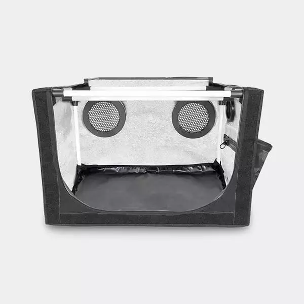 Pilzzuchtschrank innen