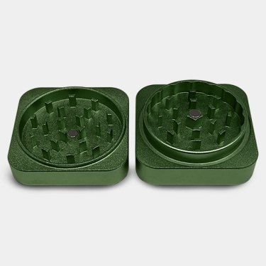 Forbes quadratischer Aluminium-Grinder Innenraum